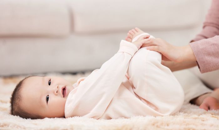 1631528152282022.jpg 攝圖網_501728696_給嬰兒寶寶撫觸按摩(企業商用).jpg