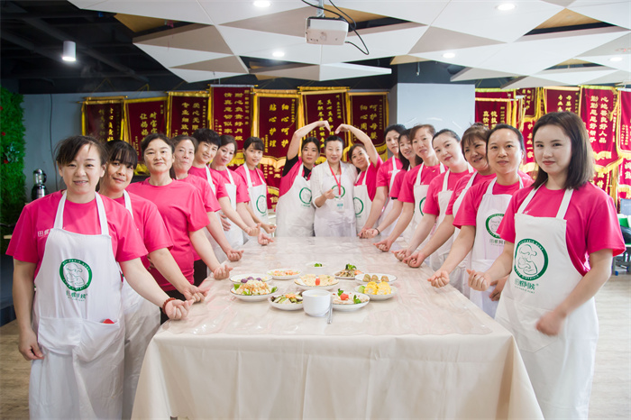 1658741772908412.jpg 培訓.jpg