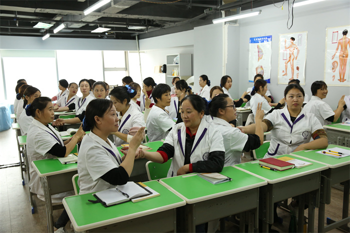 1659346459424165.jpg 培訓(xùn) (3).jpg